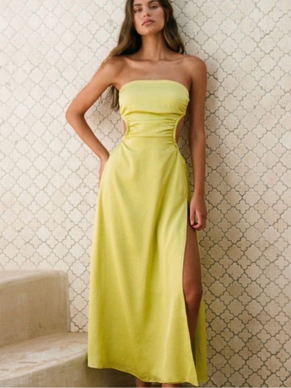 NWT Sabo Skirt Tiarni Strapless Cutout Midi Dress